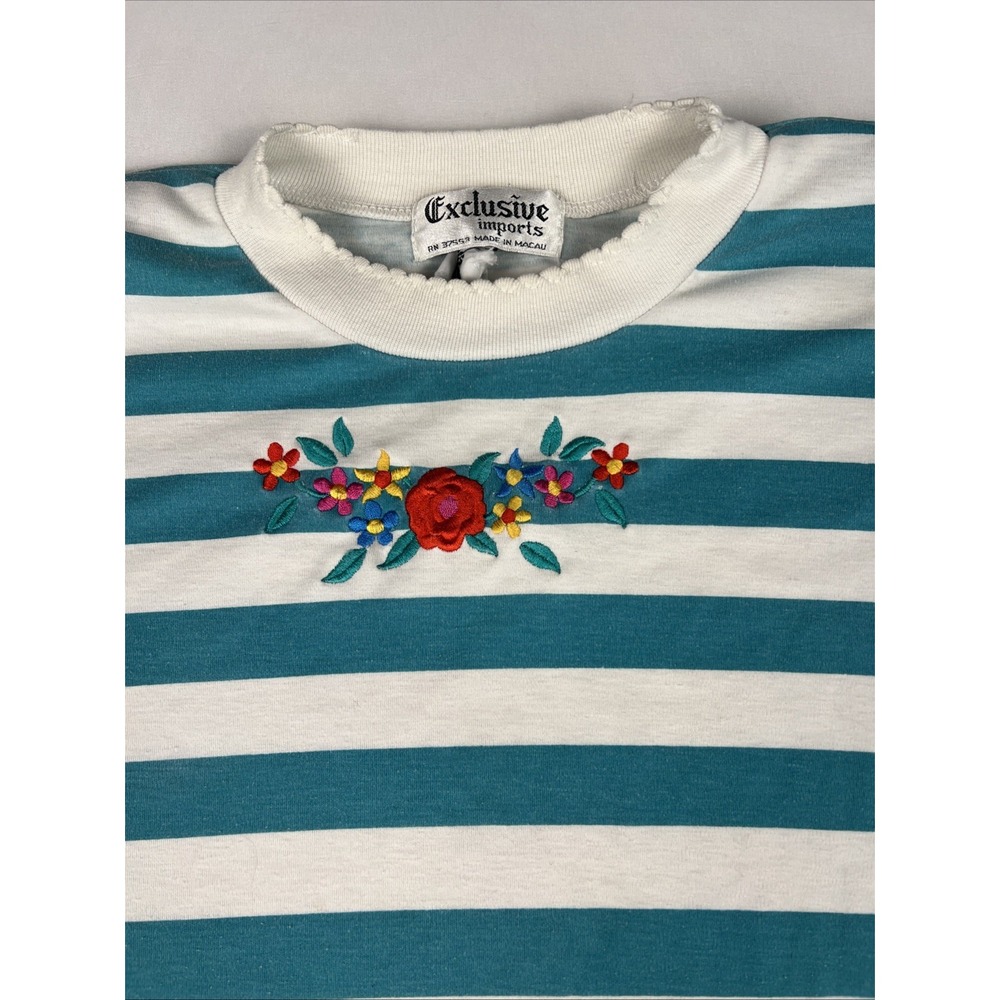 Vintage Exclusive Imports Teal White Striped Floral Embroidered T-Shirt Womens M - Picture 2 of 6